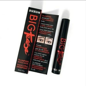 Buxom big tease mascara